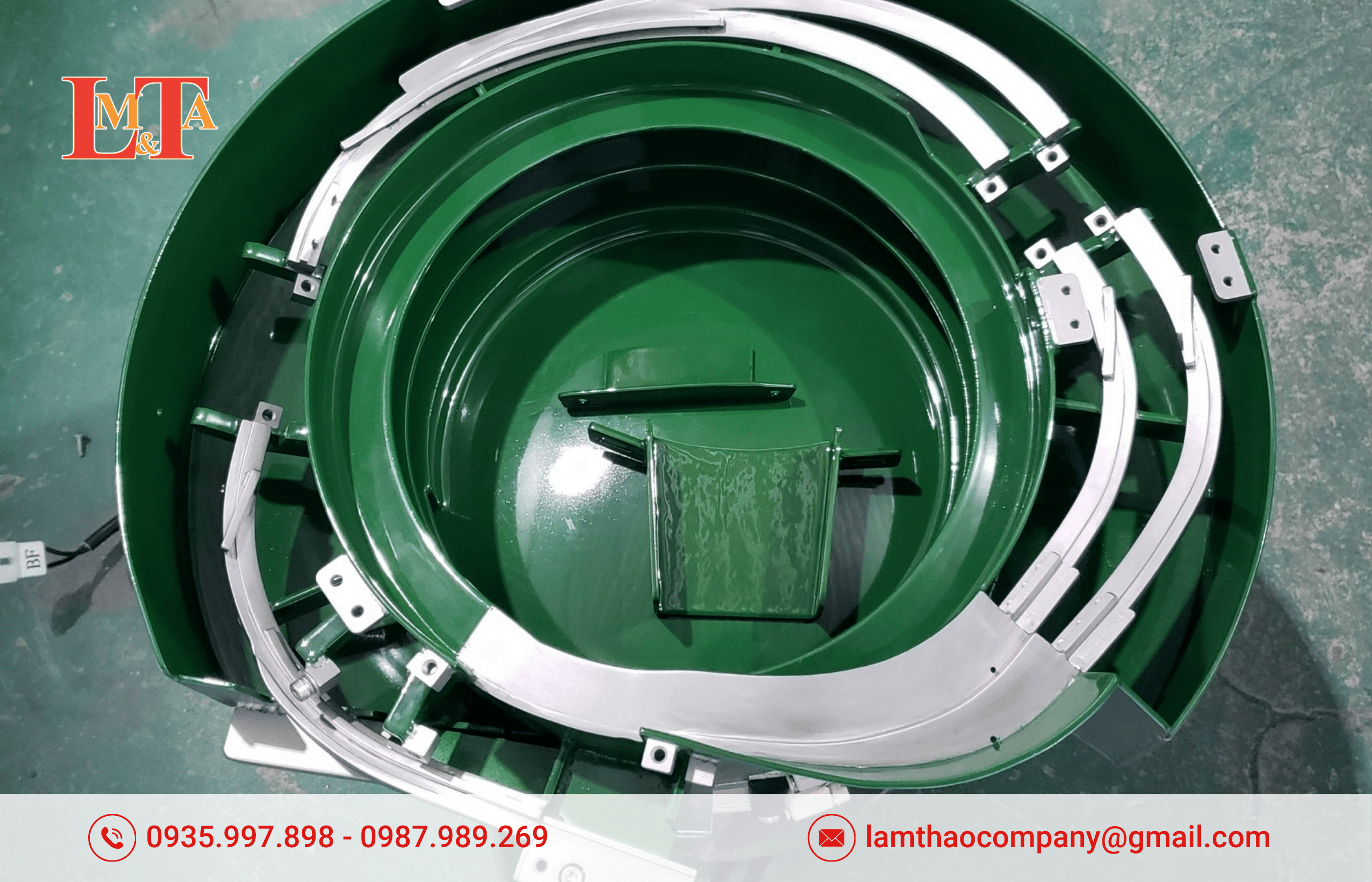 Phễu rung cấp phôi tự động