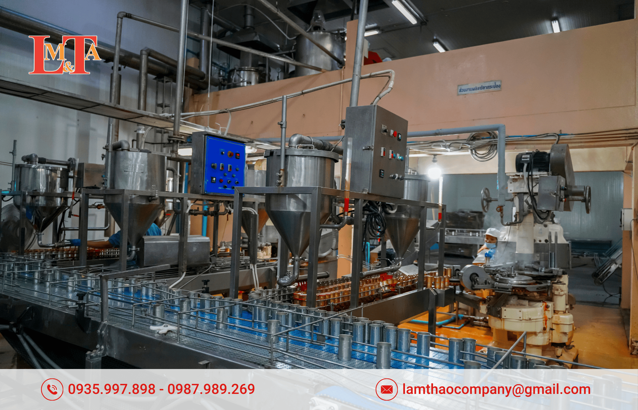giá phễu rung cấp phôi tự động