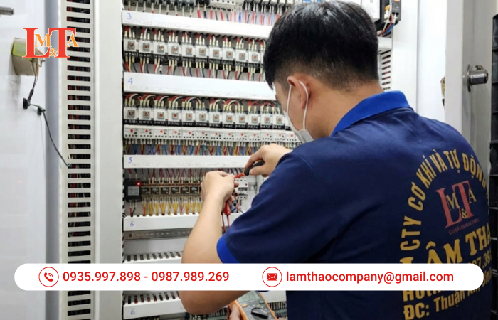 bảo trì sửa chữa phễu rung cấp phôi