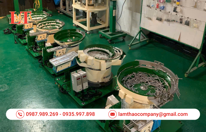 Phễu rung cấp liệu
